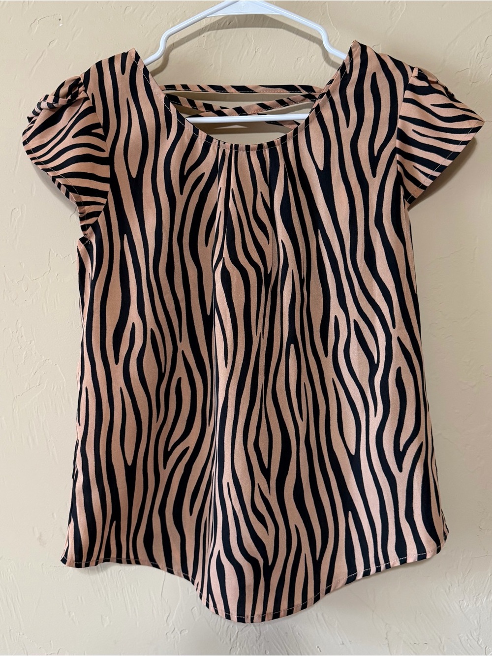 Women’s Black and Tan Zebra-Print Short Sleeve Blouse